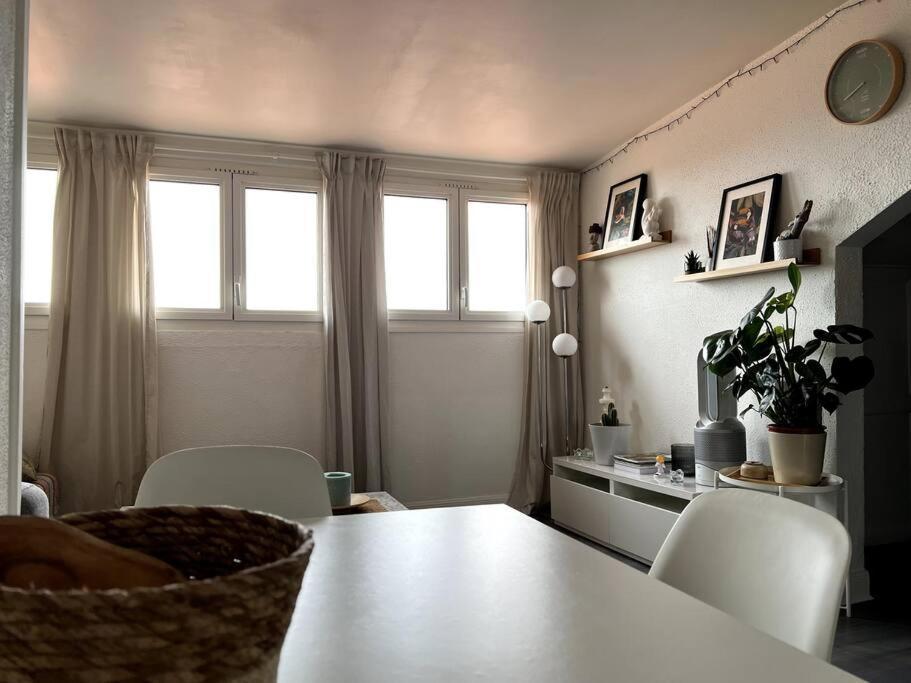 Beautiful Appart For 2/4 Person, Amazing View Biarritz